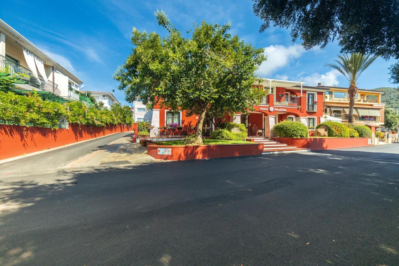 סנטה מריה נברזה Hotel Nicoletta מראה חיצוני תמונה