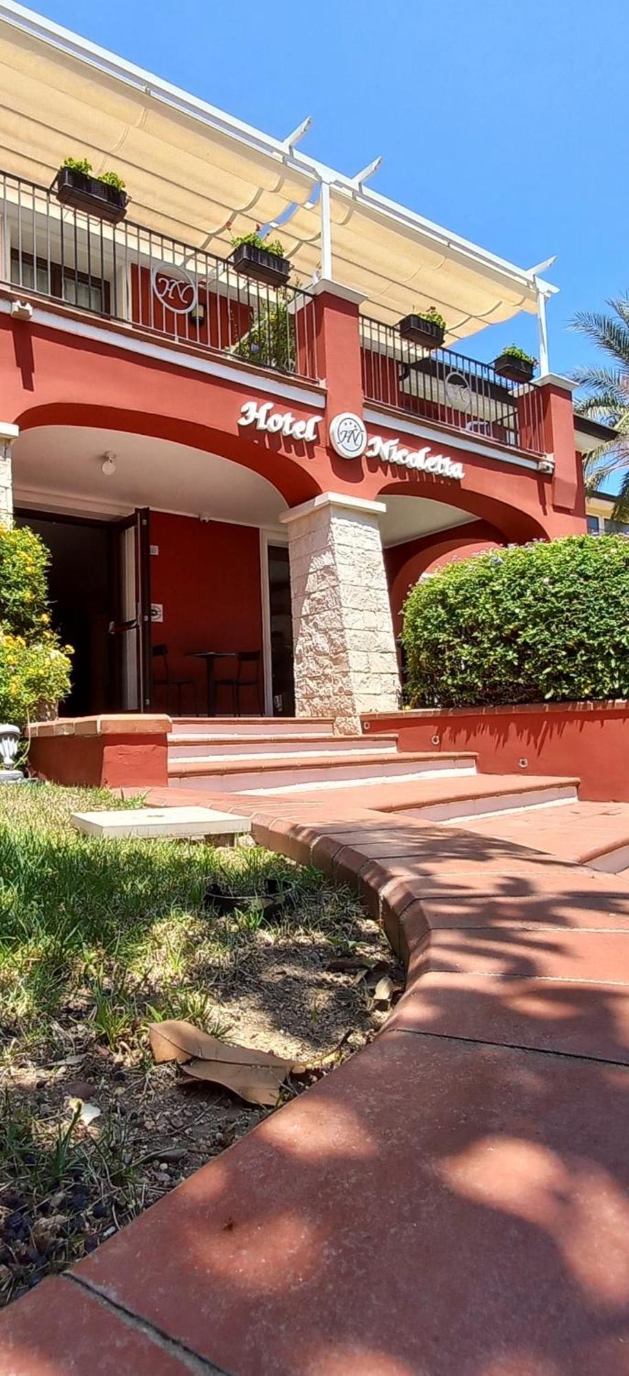 סנטה מריה נברזה Hotel Nicoletta מראה חיצוני תמונה